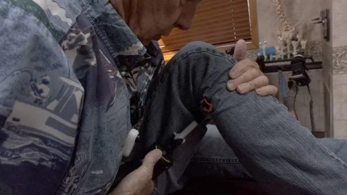 Koch Knee Adjustment close up